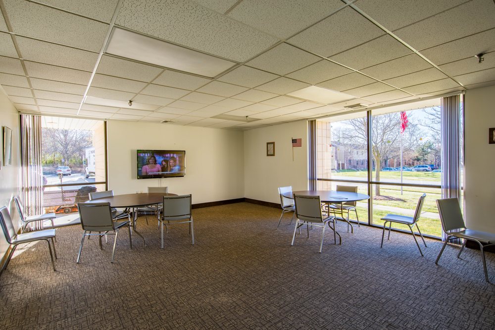 TAMARISK APARTMENTS Updated August 2024 4520 Bowen Blvd, Kentwood