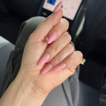 Pinkie's Nail Spa - Ombré - Nail Salons Near Me - Santa Monica, California