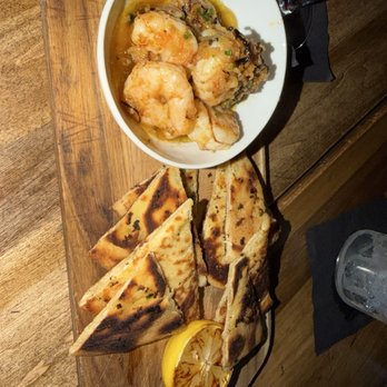 Sweetwater - Camarones al ajillo - Gastropubs Near Me - Boynton Beach, Florida Sweetwater - Camarones al ajillo - Gastropubs Near Me - Boynton Beach, Florida