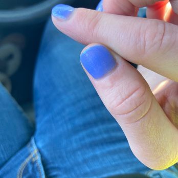 Gem Nail Bar - Polish doesn't cover entire nail on index finger - Nail Salons Near Me - Long Beach, California