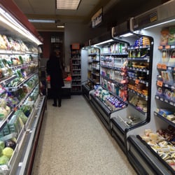 Roset - Produce aisle narrow, but neatly organized