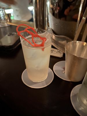 Scarfes Bar by null