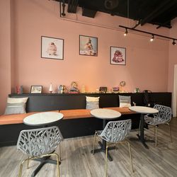 Mattarello Baked Goods - Seating