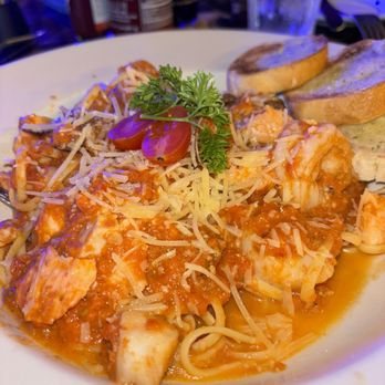 Ponds Hilo - Seafood linguini - Hawaiian Near Me - Hilo, Hawaii Ponds Hilo - Seafood linguini - Hawaiian Near Me - Hilo, Hawaii