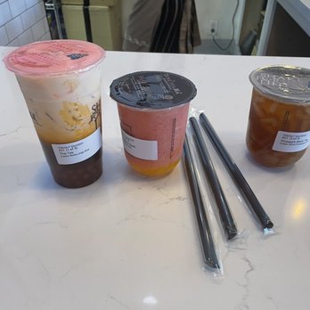 Teatopia - Thai Tea, Pineapple Tea and Mango Slush all with golden boba and jelly.  Delicious.. follow me for more places to try in the LGB. - Bubble Tea Near Me - Long Beach, California