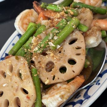 Aaharn 56 Thai Cuisine - ASPARAGUS LOTUS ROOT with shrimp - Thai Near Me - San Diego, California