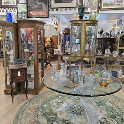 Rich Man Poor Man Antiques - Interior