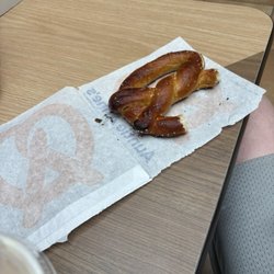 Auntie Anne's - Burnt pretzel again!