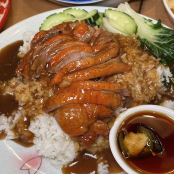 Little Plearn Thai Kitchen - Roasted Duck Over Rice - Thai Near Me - Berkeley, California Little Plearn Thai Kitchen - Roasted Duck Over Rice - Thai Near Me - Berkeley, California
