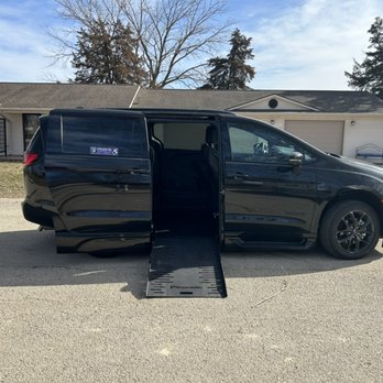 Hobby 24hr Transportation - Wheelchair transport - Taxis Near Me - Springfield, Illinois Hobby 24hr Transportation - Wheelchair transport - Taxis Near Me - Springfield, Illinois