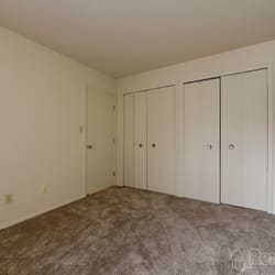 Manor Park Apartments