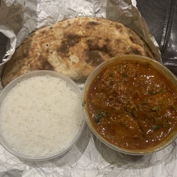 Tandoor Indian Cuisine - Chicken Vindaloo - Desserts Near Me - Mobile, Alabama Tandoor Indian Cuisine - Chicken Vindaloo - Desserts Near Me - Mobile, Alabama