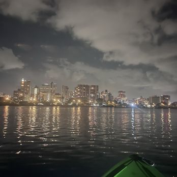 Night Kayak - City lights - Paddleboarding Near Me - San Juan, Puerto Rico Night Kayak - City lights - Paddleboarding Near Me - San Juan, Puerto Rico