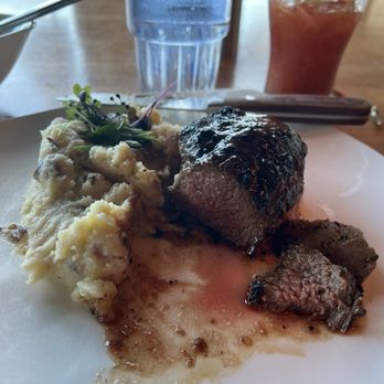 Royal River Grill House - 8 ox medium- rare Wagyu beef filet. - Steakhouses Near Me - Yarmouth, Maine
