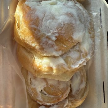 Four Sisters Bakery - Ensemada - Caterers Near Me - Wailuku, Hawaii Four Sisters Bakery - Ensemada - Caterers Near Me - Wailuku, Hawaii