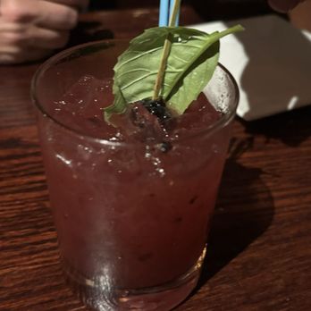 Barnstone Grill - Blackberry bourbon smash - American Near Me - Mamaroneck, New York
