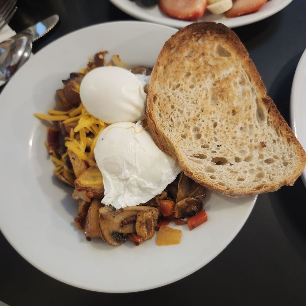 Bacco Cafe & Bistro - Breakfast & Brunch Near Me - Seattle, Washington