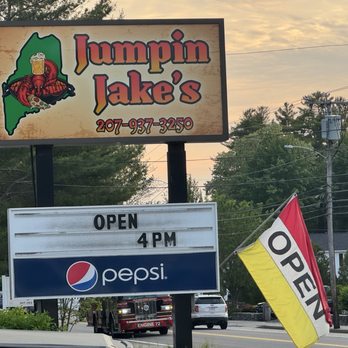 Jumpin Jakes - Seafood Near Me - Old Orchard Beach, Maine Jumpin Jakes - Seafood Near Me - Old Orchard Beach, Maine