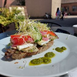 Cafe Magenta