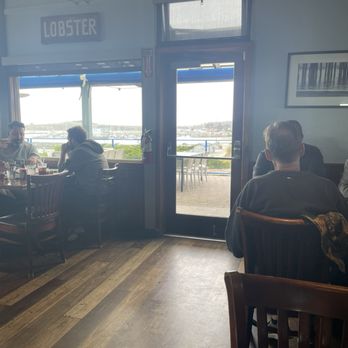 Sam's Chowder House - Seafood Near Me - Half Moon Bay, California