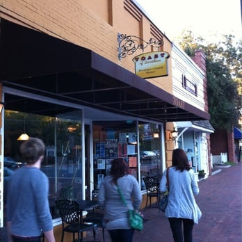 Famous Toastery - Breakfast & Brunch Near Me - Davidson, North Carolina Famous Toastery - Breakfast & Brunch Near Me - Davidson, North Carolina