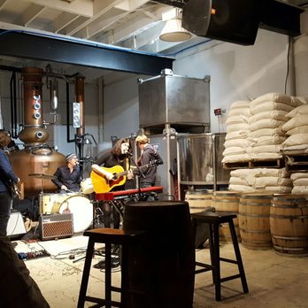 Denning's Point Distillery - Band sat night - Distilleries Near Me - Beacon, New York
