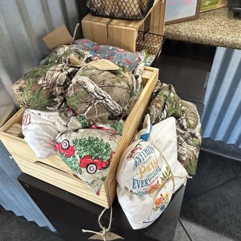 Joyful Noise Coffee - Heat pads - Coffee & Tea Near Me - Menifee, California