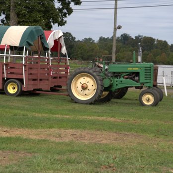 Johnson's Locust Hall Farm - Attraction Farms Near Me - Jobstown, New Jersey