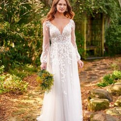 Elizabeth Ann's Bridal Boutique - Boho wedding dress for the ultra-romantic bride