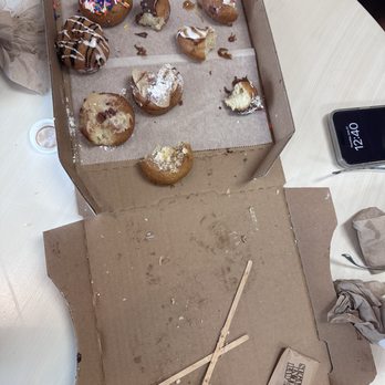 Da Vinci's Donuts - Donuts Near Me - Alpharetta, Georgia