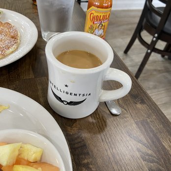 Breakfast House - Fantastic Intelligentsia coffee - Breakfast & Brunch Near Me - Chicago, Illinois
