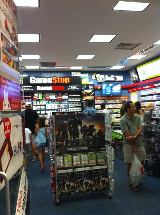 GAMESTOP NO. 3737 60 E Broadway, Minneapolis, MN Yelp