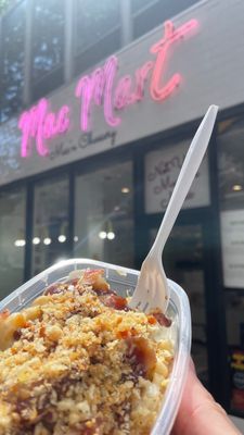 Mac Mart by null