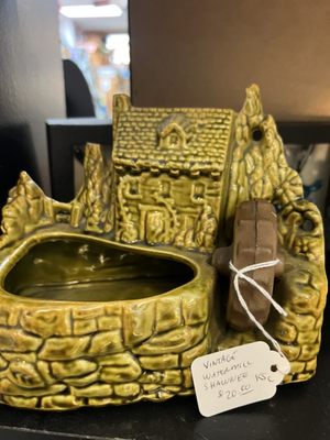 Antiques & Collectibles Too by null