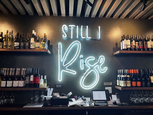 WeRise Wines by null