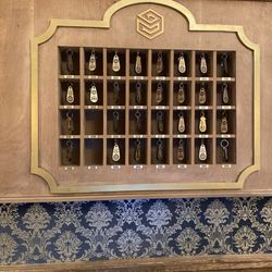 Break Through Reno - The keys to the rooms!