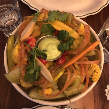 Maison Pickle - Pickles Crudités - Cocktail Bars Near Me - New York, New York