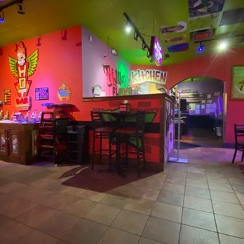 Tijuana Flats - Salsa bar and kitchen entrance - Mexican Near Me - Weston, Florida Tijuana Flats - Salsa bar and kitchen entrance - Mexican Near Me - Weston, Florida