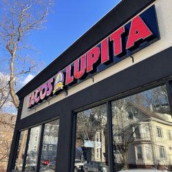 Tacos Lupita - Signage