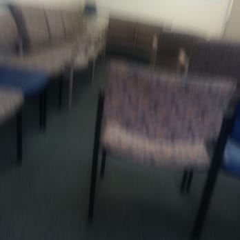 Quest Diagnostics - Lobby - clean and quiet - Laboratory Testing Near Me - Brandon, Florida