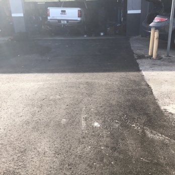 Miramar Tires and Service - Working on my tire change - Tires Near Me - Miramar, Florida Miramar Tires and Service - Working on my tire change - Tires Near Me - Miramar, Florida