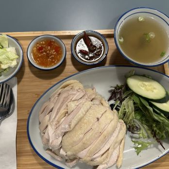 A Ma Chicken Rice - Classic Chicken Rice - Asian Fusion Near Me - Redmond, Washington