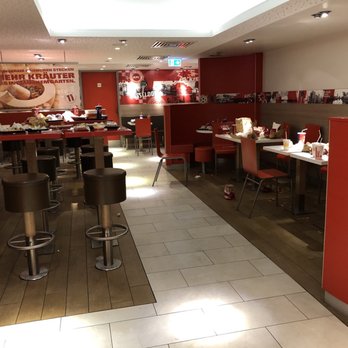 KFC - KFC Altstadt, Saustall - Fast Food Near Me - Dusseldorf, NW