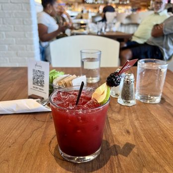 Plums Cafe - Blackberry fizz - Breakfast & Brunch Near Me - Costa Mesa, California