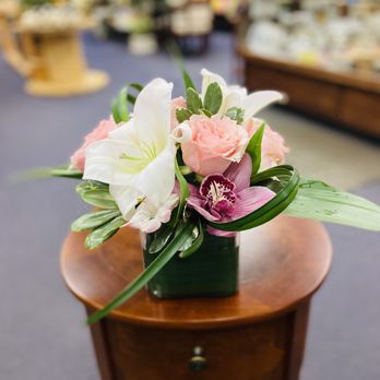 Casa Flora - Florists Near Me - Latham, New York Casa Flora - Florists Near Me - Latham, New York