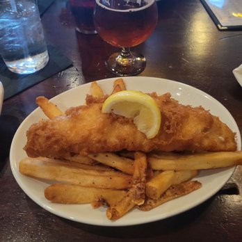 The Pub - Rookwood - Fish and chips - Pubs Near Me - Cincinnati, Ohio