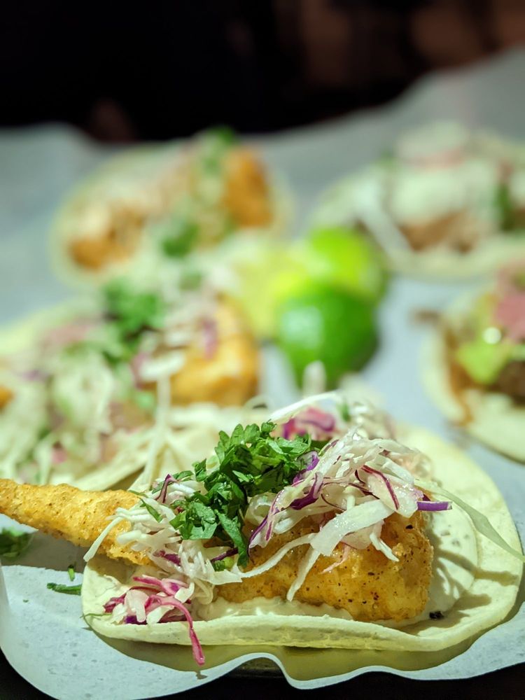 BAKERSFIELD 893 Photos & 1431 Reviews 1213 Vine St, Cincinnati