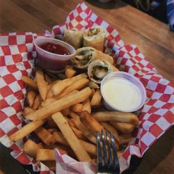 Malone's Ale House - Egg Rolls with Fries