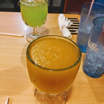 El Bracero - Mango margarita - Mexican Near Me - La Porte, Indiana El Bracero - Mango margarita - Mexican Near Me - La Porte, Indiana