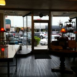 Icehouse Framing & Gallery - View from outside.